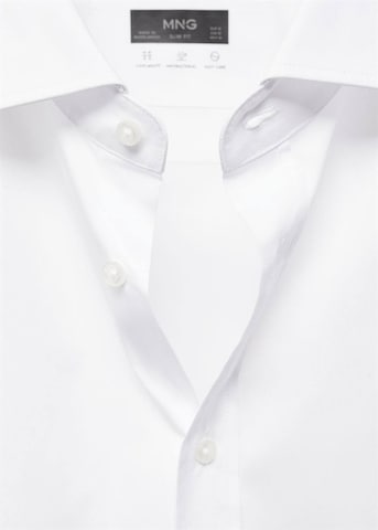 MANGO MAN Regularny krój Koszula 'palmar' w kolorze biały