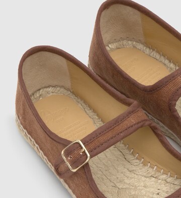 Castañer Espadrilles 'Padua' in Bruin