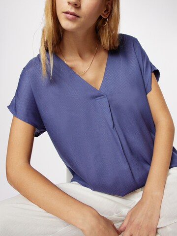 ABOUT YOU Shirt 'Joanna' in Blau