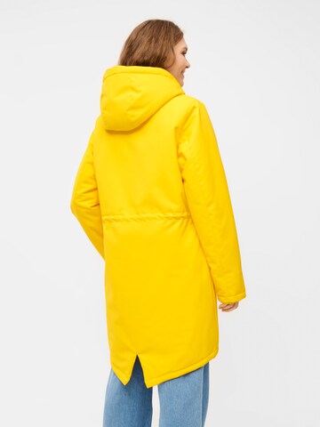 Derbe Wintermantel 'Friese Festholm' in Gelb