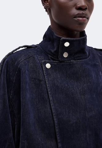 Abercrombie & Fitch Přechodná bunda – modrá