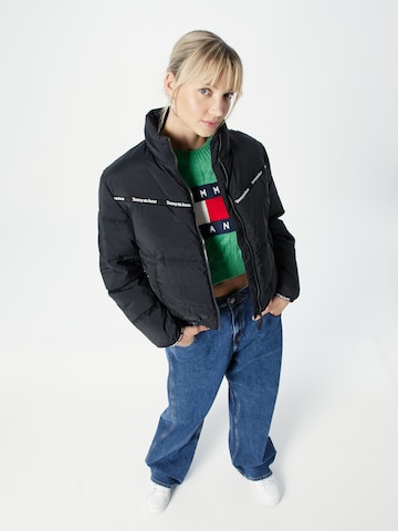 Tommy Jeans Демисезонная куртка в Черный