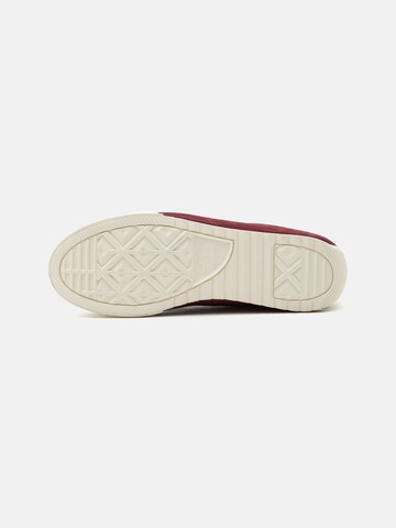 CONVERSE Platform trainers 'CT' in Red