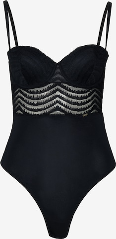 BOSS Body värissä musta: etupuoli