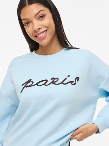 Sweat-shirt 'VISif' VILA en bleu