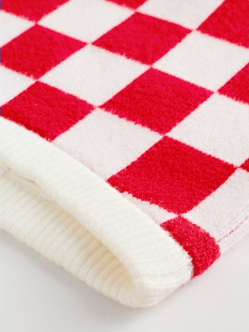 Next Sada – červená