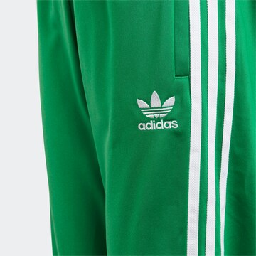 ADIDAS ORIGINALS Zúžený Kalhoty 'Adicolor Sst' – zelená