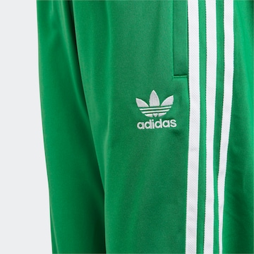 Effilé Pantalon 'Adicolor Sst' ADIDAS ORIGINALS en vert