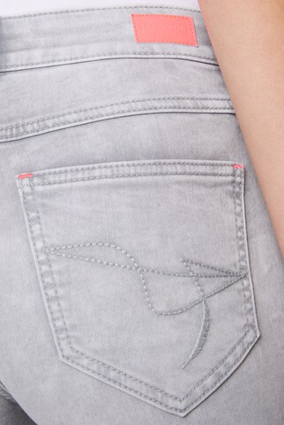 Soccx Regular Jeans 'CH:AR' in Grau