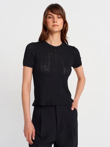 Dilvin Blouse 'Blusen' in Black: front
