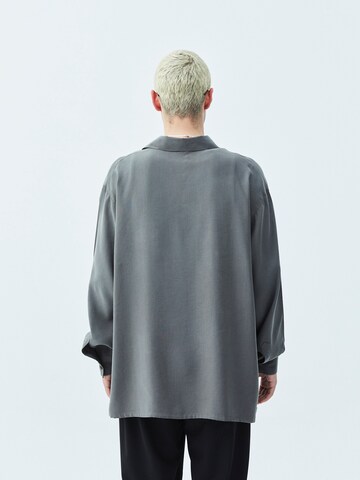 VAMOS CLO Comfort fit Button Up Shirt 'Oceanside' in Grey