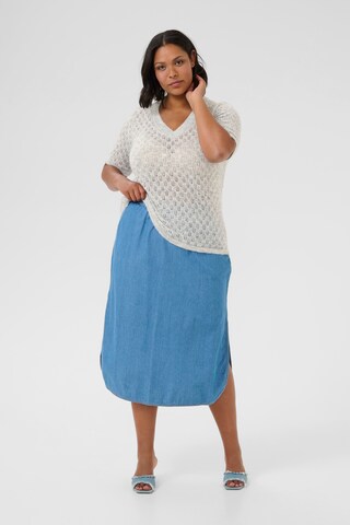 Pull-over 'Loura' KAFFE CURVE en gris