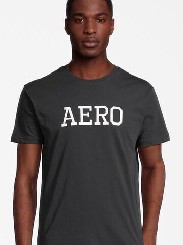 Tricou de la AÉROPOSTALE pe negru