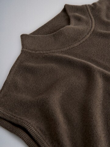 The Set Pullover in Beige