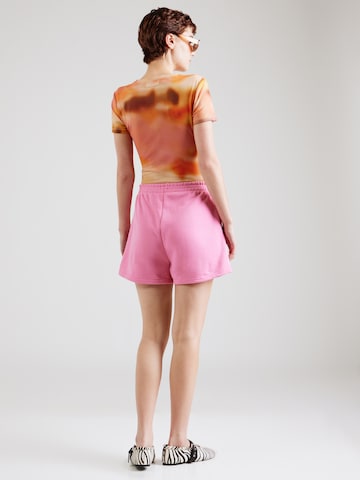 miss goodlife Regular Shorts 'Amour Paris' in Pink