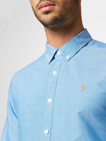 FARAH - Ajuste regular Camisa 'BREWER' en azul