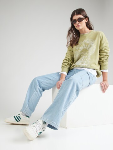 BILLABONG Sweatshirt 'RIDE IN' in Groen