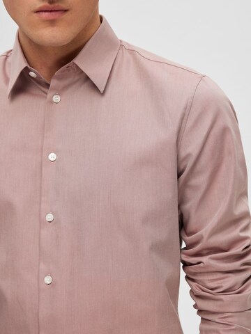 SELECTED HOMME Slim fit Button Up Shirt 'SLHEthan' in Pink