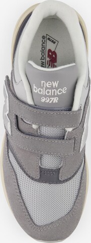 new balance Sneakers '997R HOOK & LOOP' in Grijs
