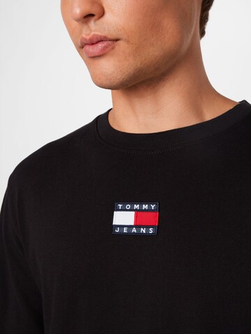 Tricou de la Tommy Jeans pe negru