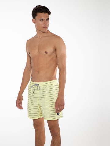 PROTEST Badeshorts 'SHARIF' in Gelb