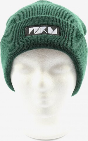 Beechfield Hat & Cap in XS-XL in Green: front