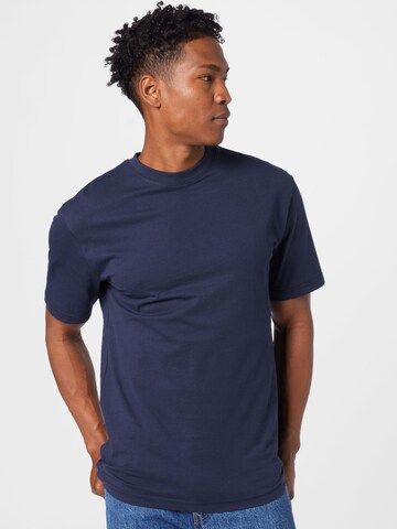 T-Shirt Urban Classics en bleu : devant