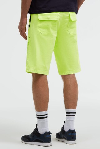 CAMP DAVID Regular Pants in Green