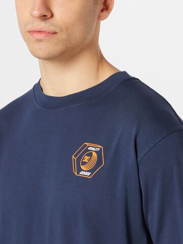 DC Shoes T-Shirt 'QUALITY GOODS' in Blau