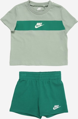žalia Nike Sportswear Rinkinys: priekis