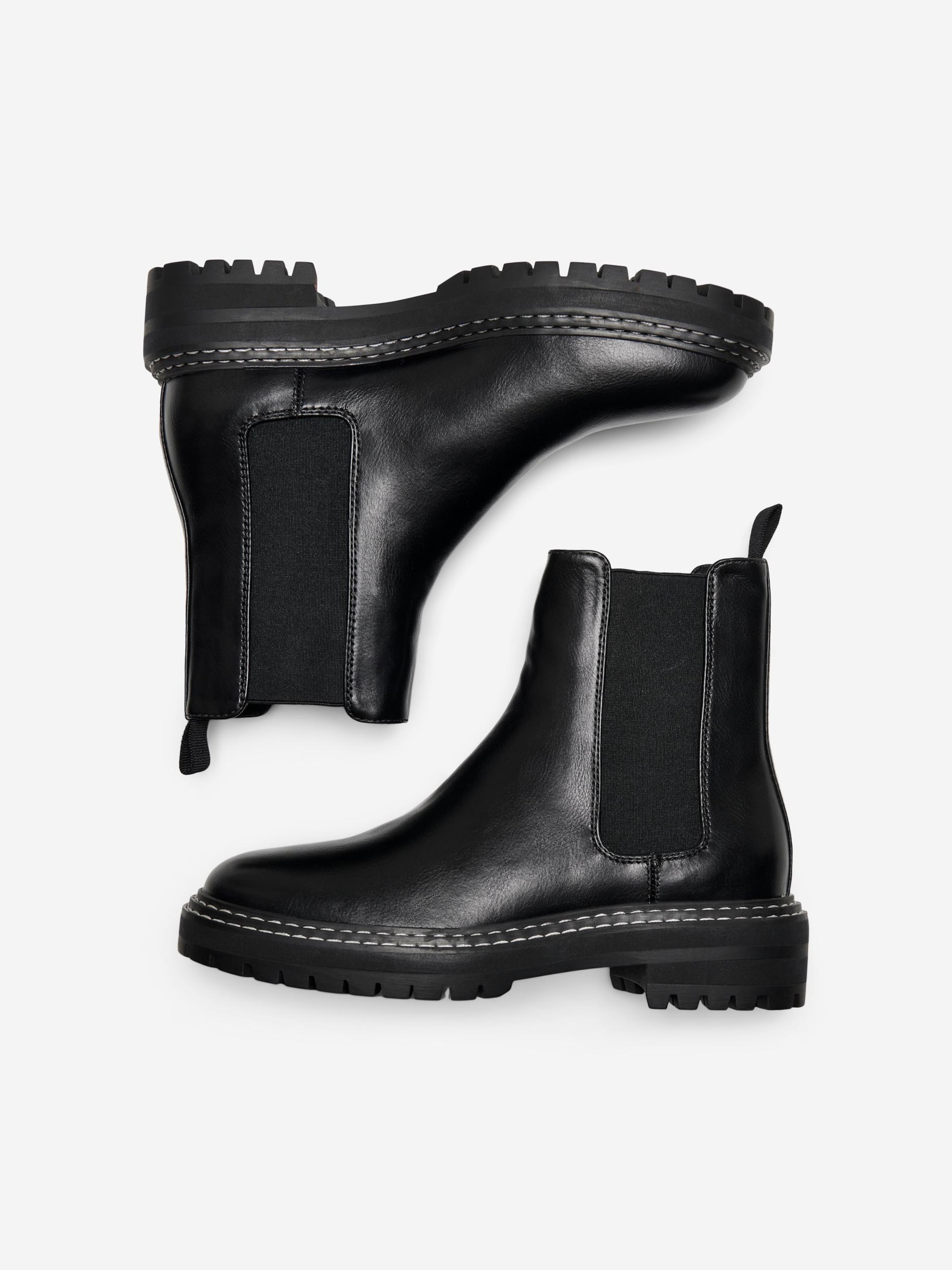 ONLY Chelsea Boots Beth in Black ABOUT YOU