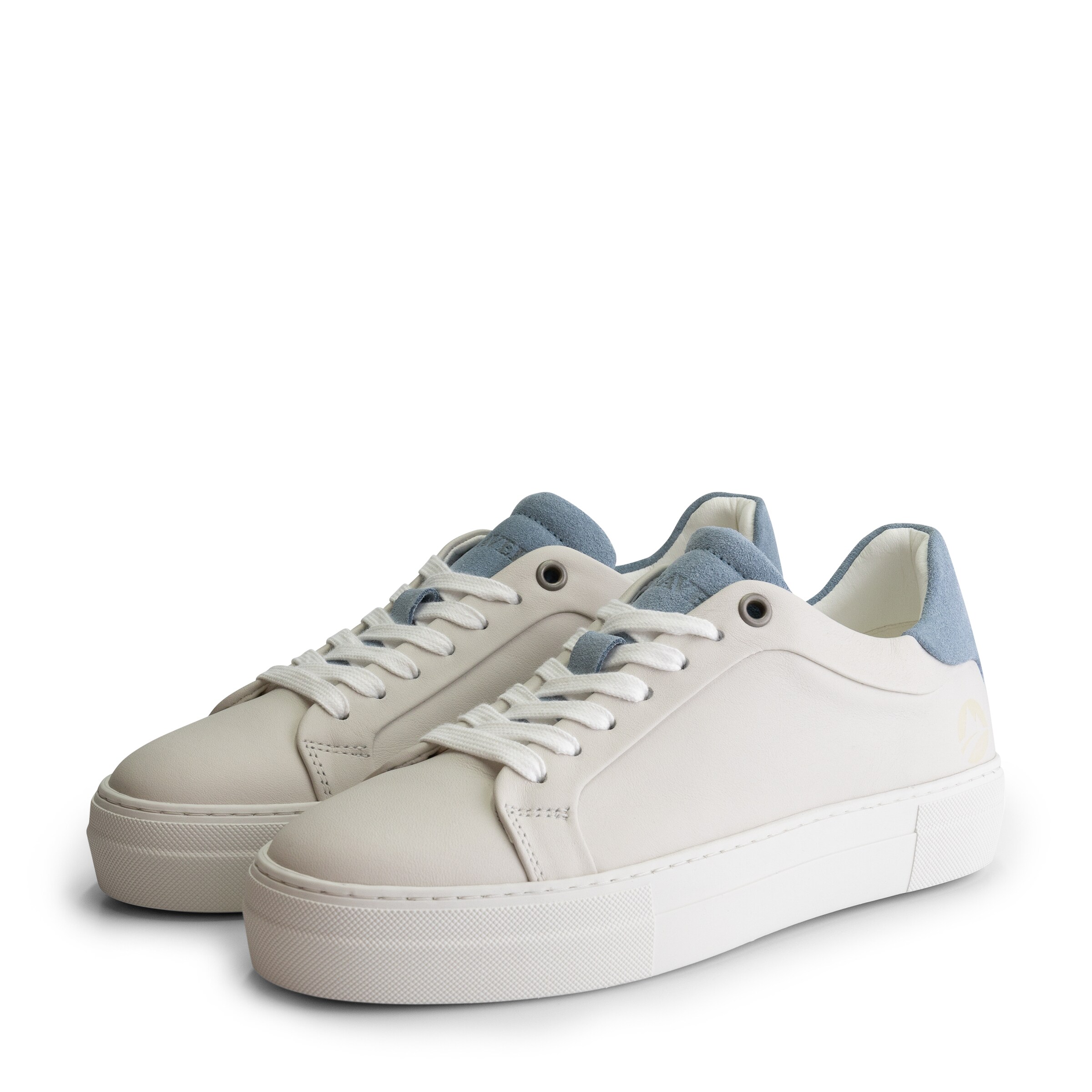 Travelin Platform trainers 'Santec ' in White