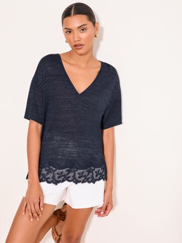 Lipsy Shirt in Blue: front
