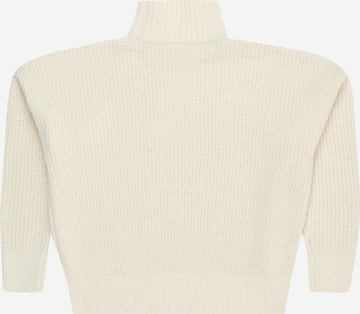 s.Oliver Sweater in White