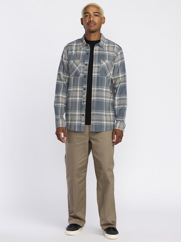 Coupe regular Chemise 'NETASTONE FLANNEL' Volcom en mélange de couleurs