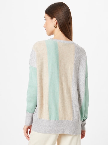 Wallis Pullover in Grau