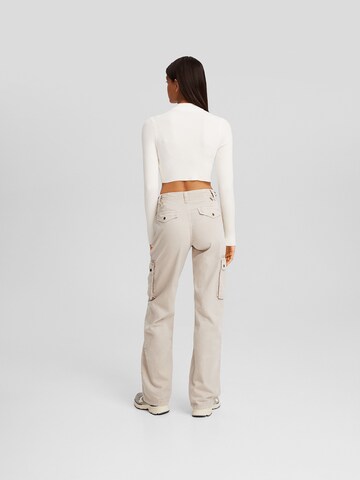 Bershka Loosefit Cargobroek in Beige