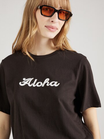 PIECES - Camisa 'PCBANDA' em preto