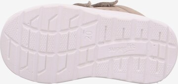 Scarpina primi passi 'Brezee' di SUPERFIT in beige