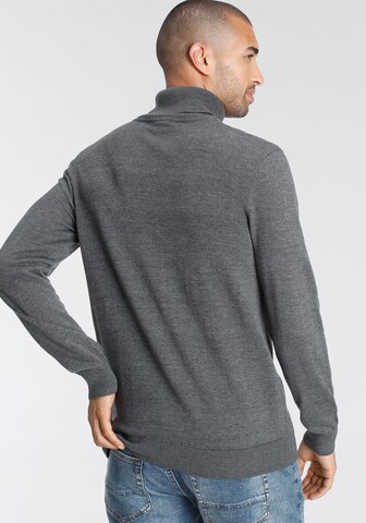 AJC Pullover in Grau