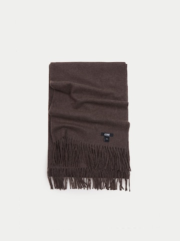 GOBI Cashmere Sjaal 'Unisex Cashmere Fringed Scarf' in Bruin