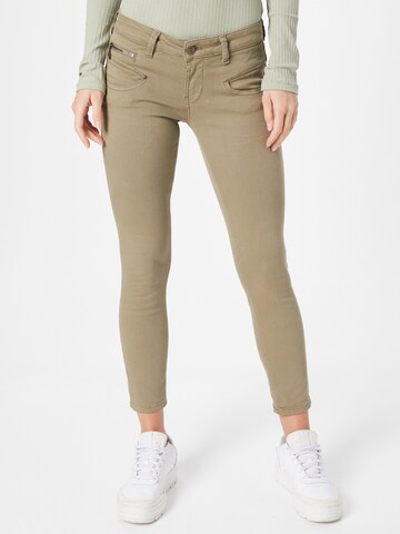 FREEMAN T. PORTER Skinny Jeans 'Alexa' i brun: framsida