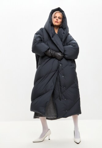 CESARE GASPARI Winter Coat in Grey