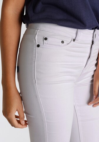ARIZONA Skinny Jeans 'Arizona' in Weiß
