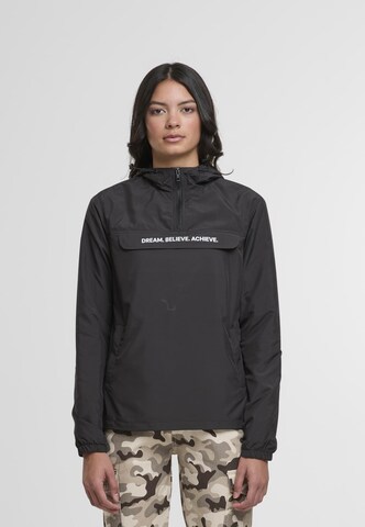 Veste mi-saison 'Dream Believe Achieve' Mister Tee en noir : devant