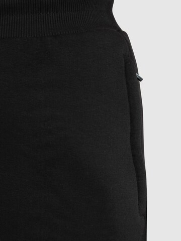 Smilodox Tapered Hose 'Calma' in Schwarz