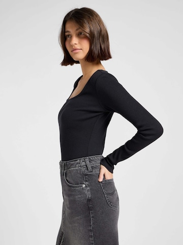 Lee Shirt 'Ls Square Neck' in Black