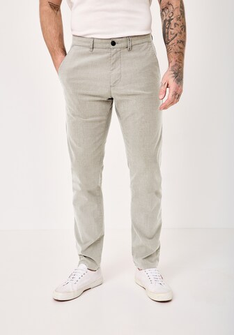 REDPOINT Slim fit Chino Pants in Beige: front