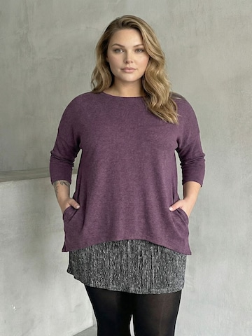 Stil Diva Blouse in Purple: front