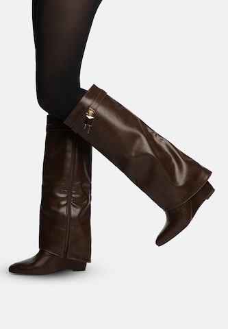 Salinyang Støvler i brun